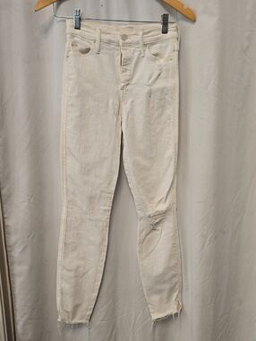MOTHER Cream Skinny Jeans with Distressed Knee and Raw Hem
